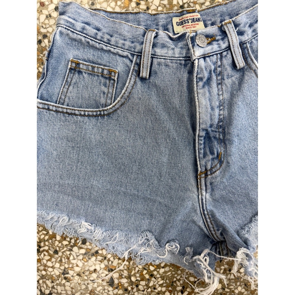 Vintage Guess Jeans High Waisted Denim Shorts Light Wash Cut Off Size 28 USA Z4 - Picture 5 of 10